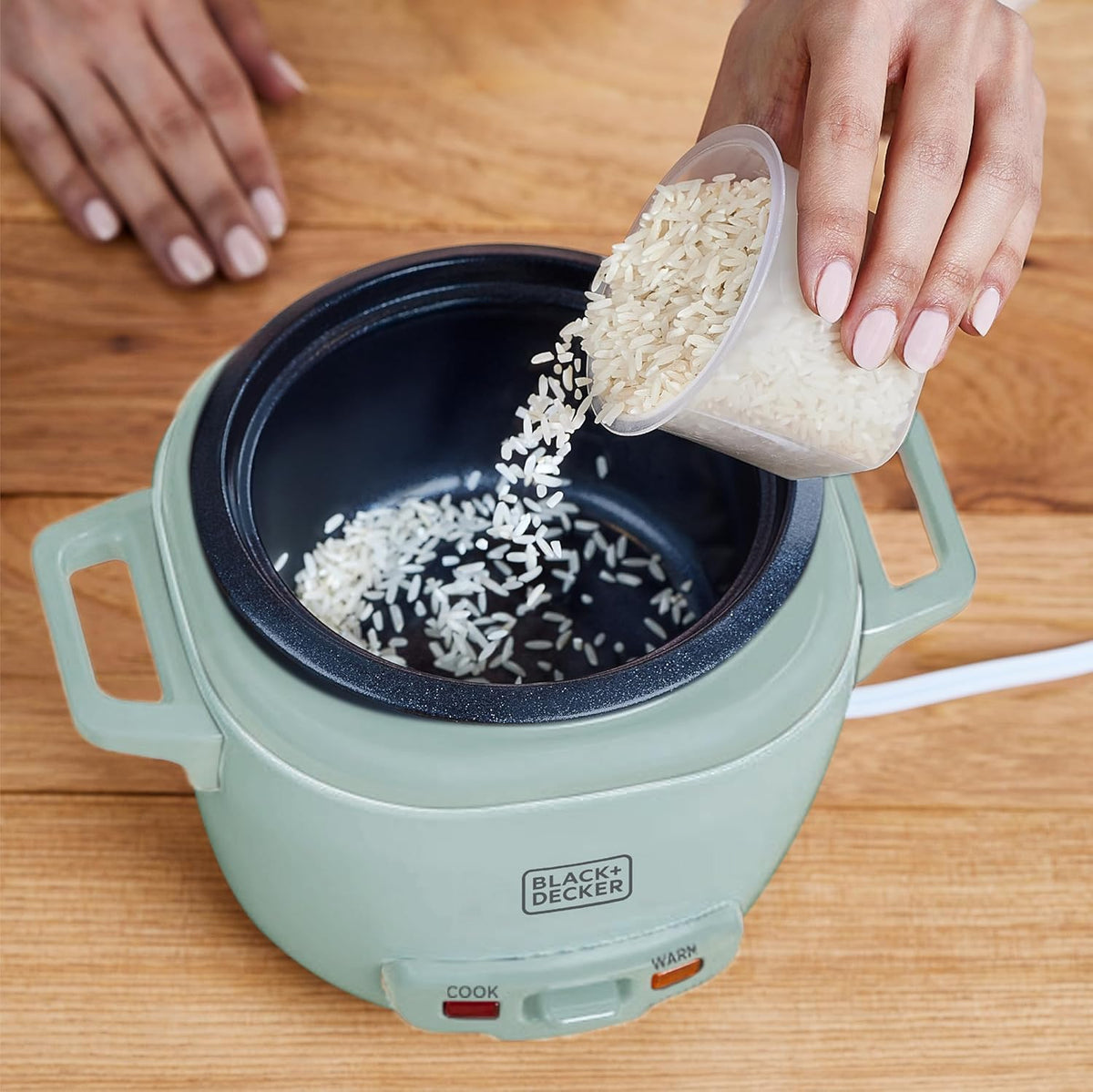 BLACK+DECKER 3-Cup Rice Cooker with Ceramic Pot, Surf Spray