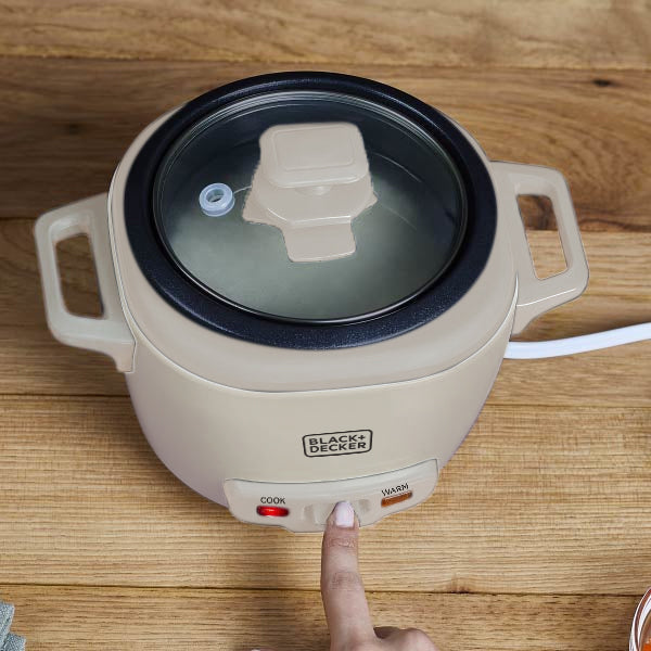 BLACK+DECKER 3-Cup Rice Cooker with Ceramic Nonstick Pot