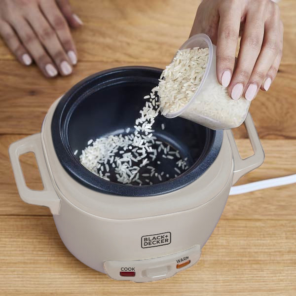 BLACK+DECKER 3-Cup Rice Cooker with Ceramic Nonstick Pot