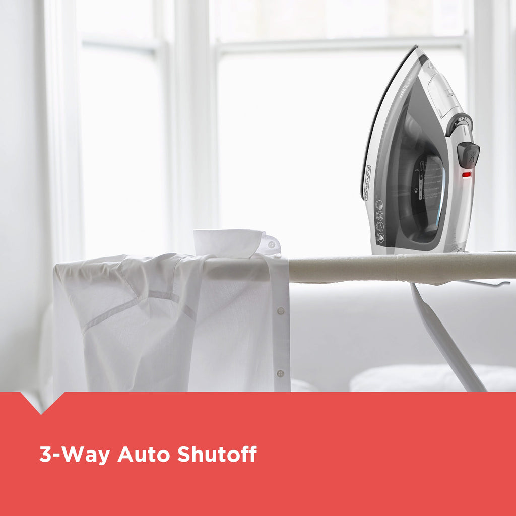 Light 'N Easy™ Compact Steam Iron